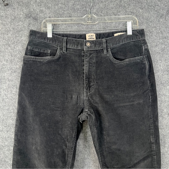 FLINT AND TINDER Men's Slim Fit Micro Corduroy Pants Dark Grey 33x30 - Picture 2 of 12